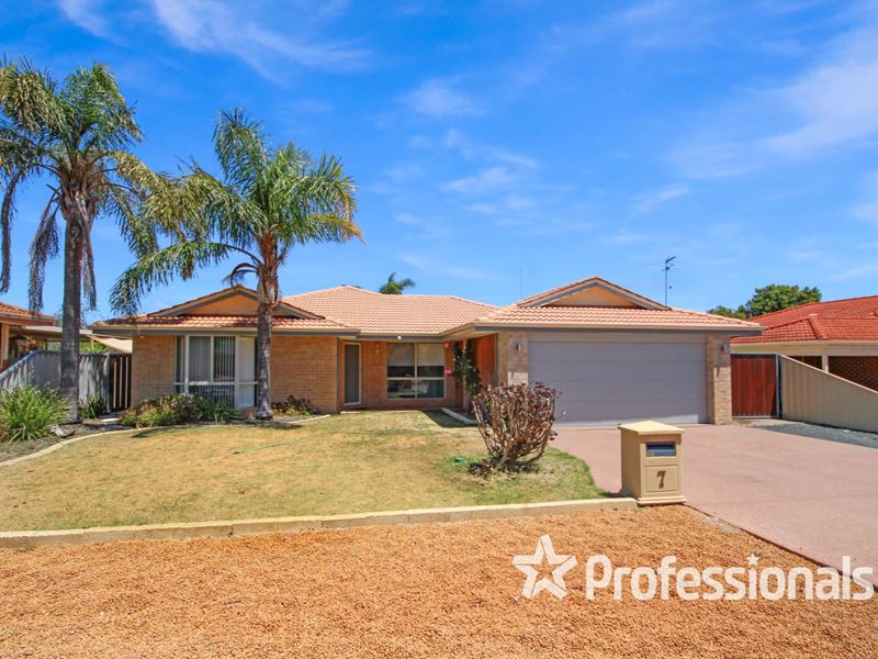 7 Hertford Elbow, College Grove