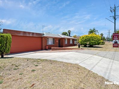 6 Hudson Avenue, Girrawheen WA 6064