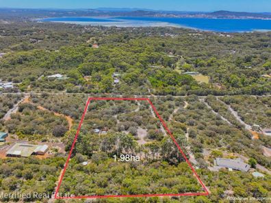 47 Diamond Street, Little Grove WA 6330