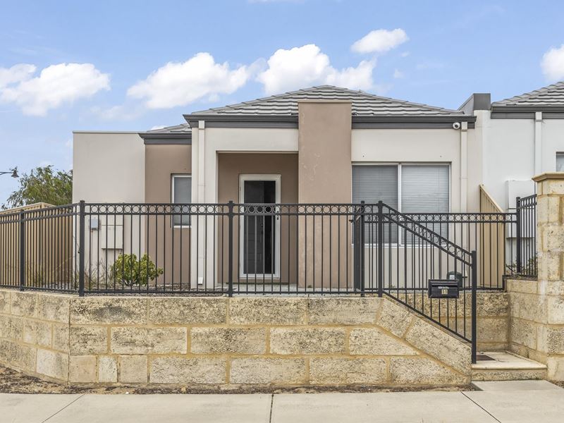 11 Altrincham Grove, Butler