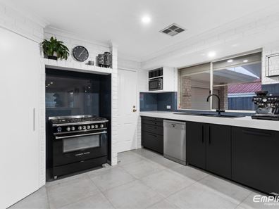 29 Garden Road, Spearwood WA 6163