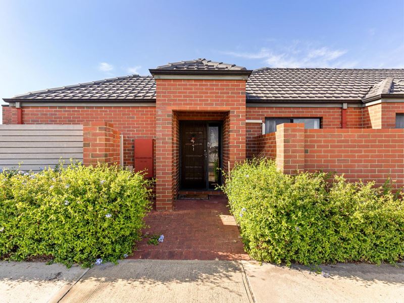 2 Kimberley Drive, Secret Harbour