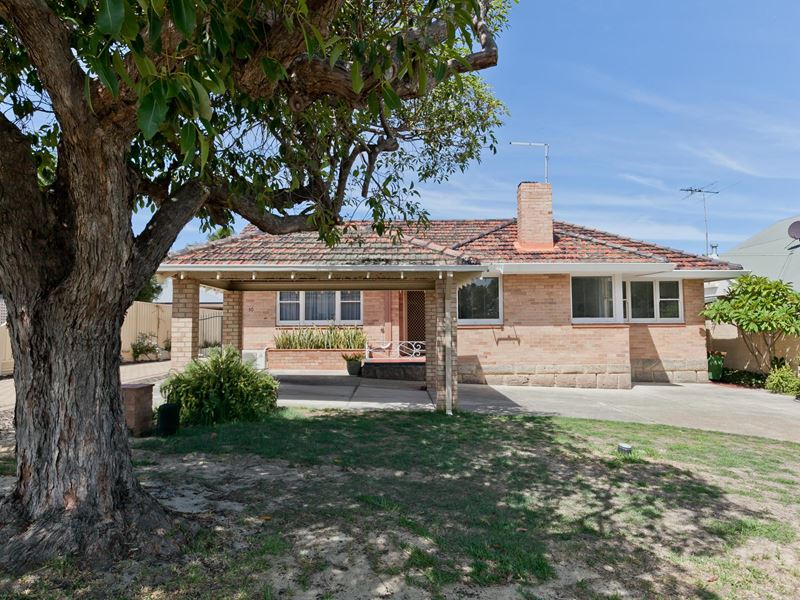 30 Davy Street, Alfred Cove