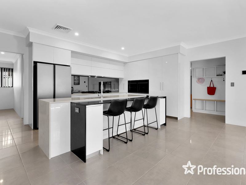 6 Araucana Street, Southern River