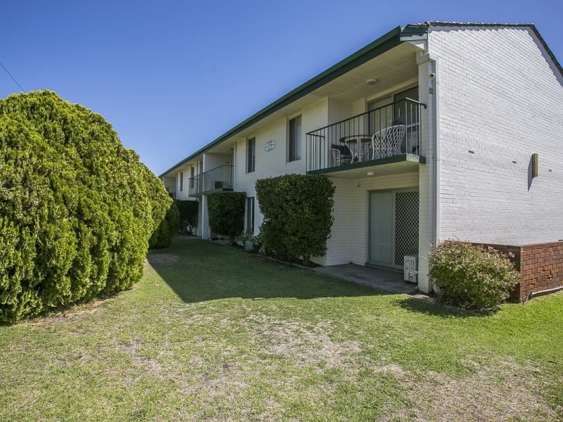 2/379 Hector Street, Yokine