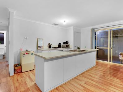 5B Joyner Way, Armadale WA 6112
