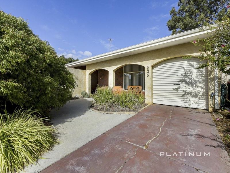 235 Camberwarra Drive, Craigie WA 6025