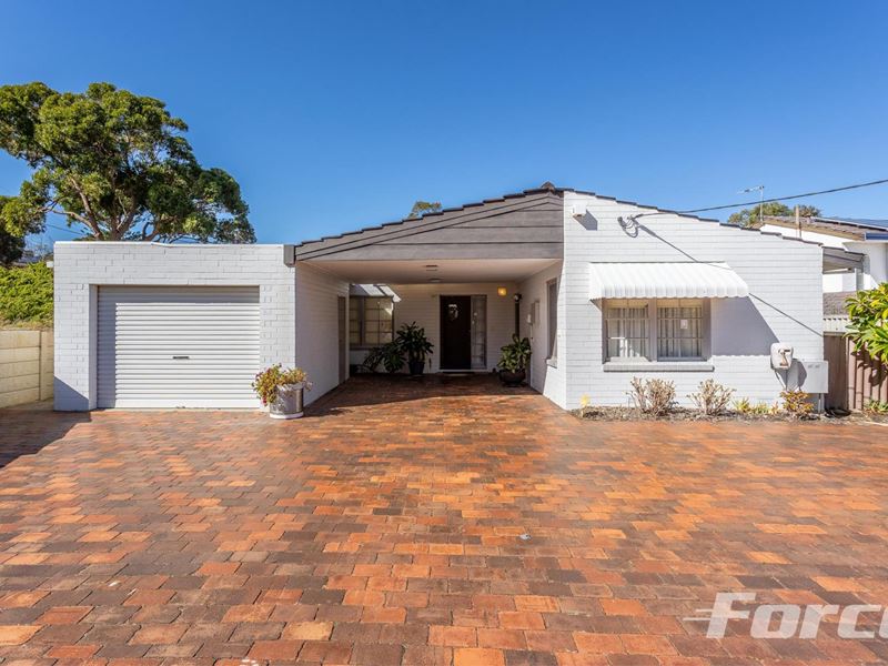 6 Currajong Road, Duncraig