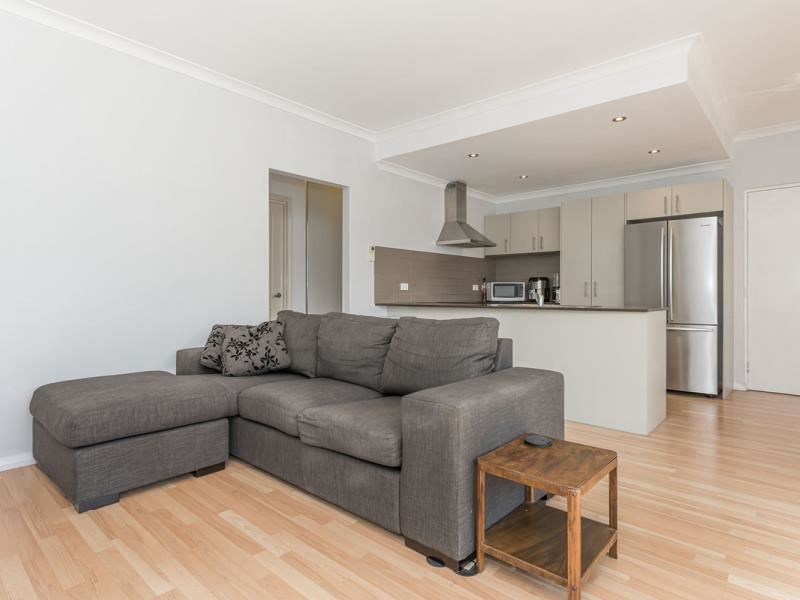 13/37 Piccadilly Circle, Joondalup