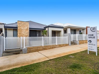 3 Tamarind Lane, Halls Head WA 6210