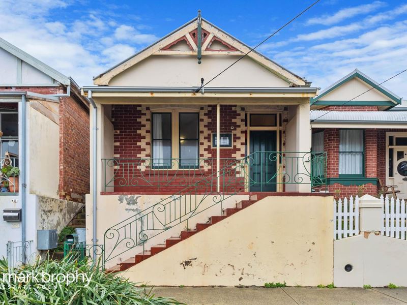 42 Wray Avenue, Fremantle