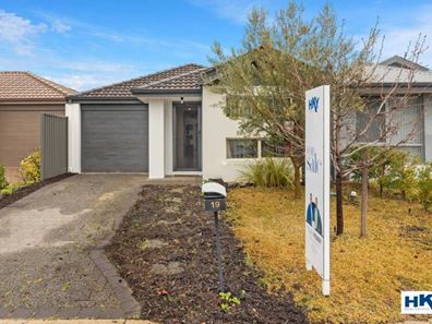 19 Ornate Glade, Aveley WA 6069