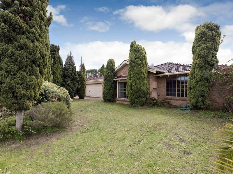 39 Eckersley Heights, Winthrop
