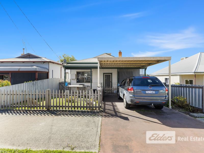 140 Wittenoom  Street, Collie WA 6225