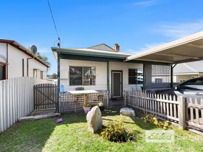 140 Wittenoom  Street, Collie WA 6225