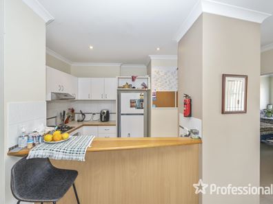 3/27 Piccadilly Circle, Joondalup WA 6027