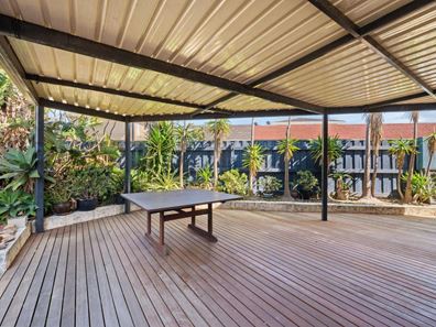 3/258 Woodside Street, Doubleview WA 6018