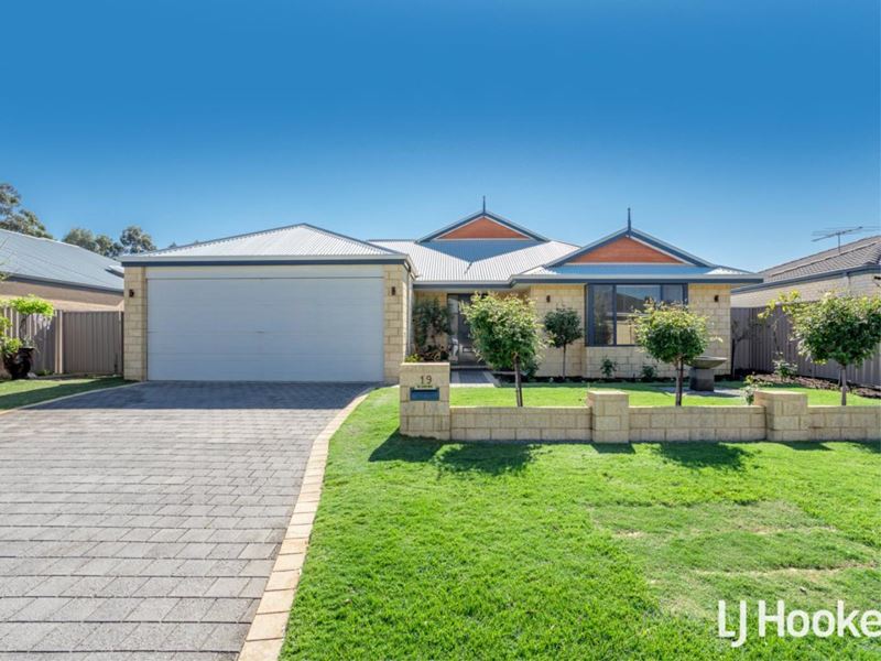 19 Cheltenham Approach, Harrisdale