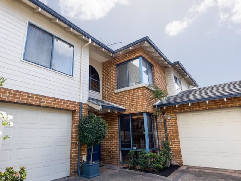 3/16 Kintail Road, Applecross