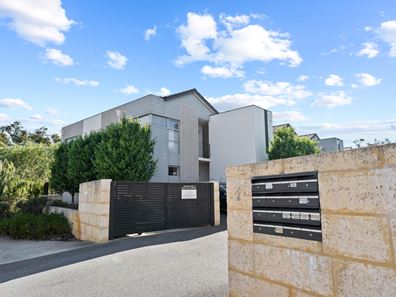 21/2 Louvre Way, Baldivis WA 6171