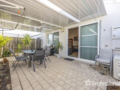 6 Finke Alley, Ellenbrook WA 6069