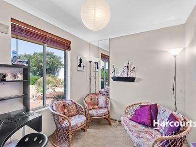 16 Wintersweet Ramble, Mirrabooka WA 6061