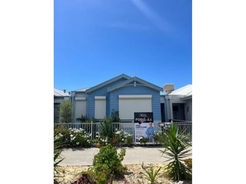 31 Micrantha Way, Banksia Grove