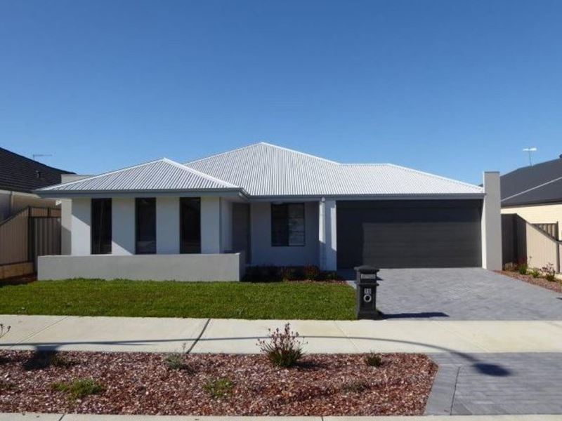 10 Serenity Way, Aveley