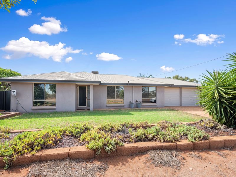 5 Gold Court, Hannans