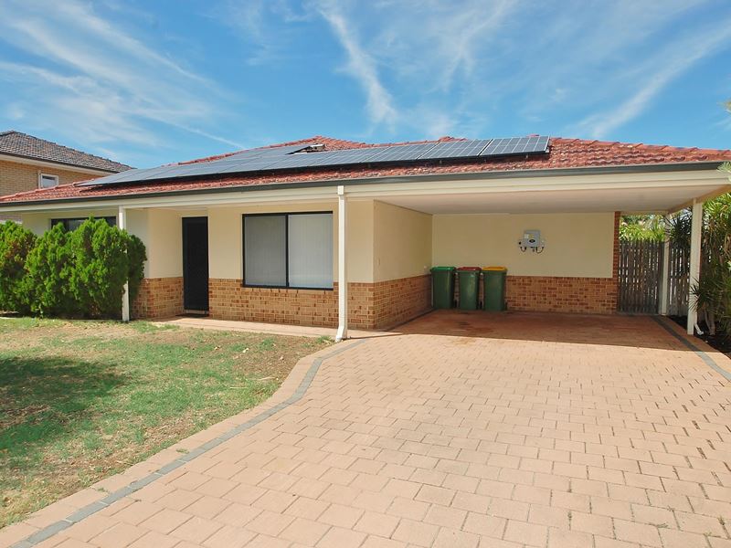 52 Robinson Road, Morley WA 6062