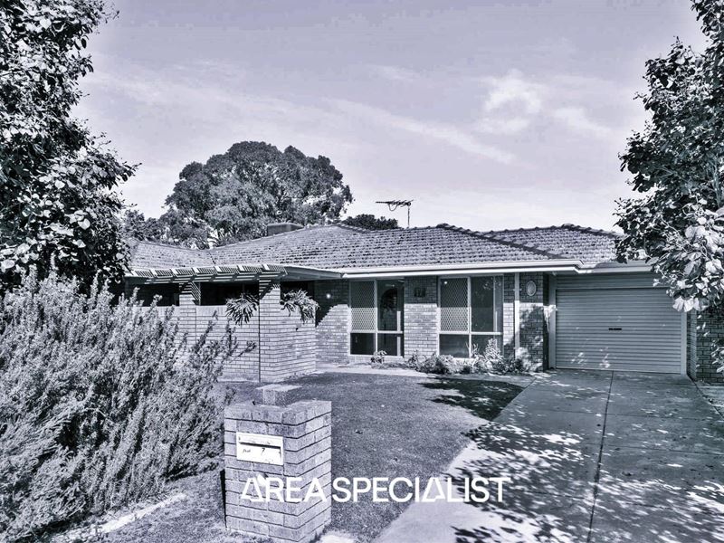 17 Moffat Place, Warwick