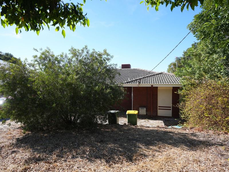 27 Flamingo Way, Willetton