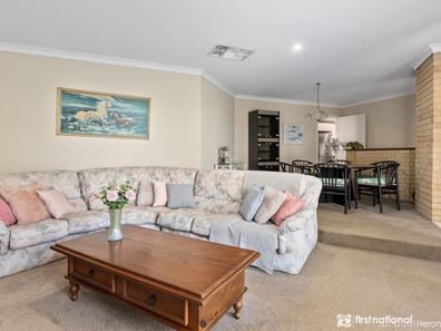 10 Edinger Corner, Leeming WA 6149