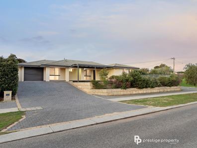 30 Barclay Avenue, Padbury WA 6025