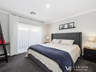 15 Jandari Mews, Success WA 6164