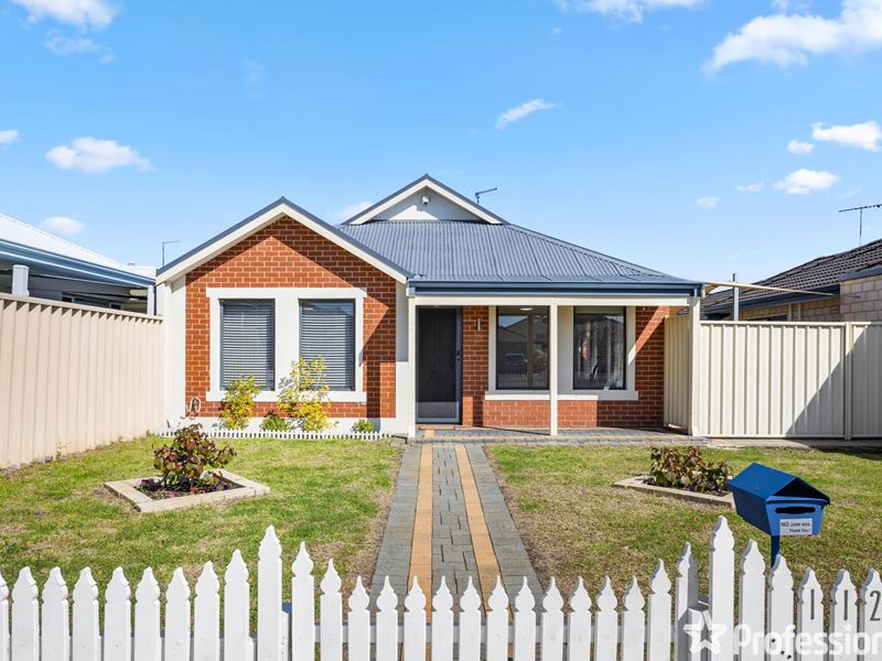 112 Aurora Drive, Atwell