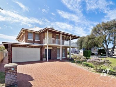 2 Groyne Road, Geographe WA 6280