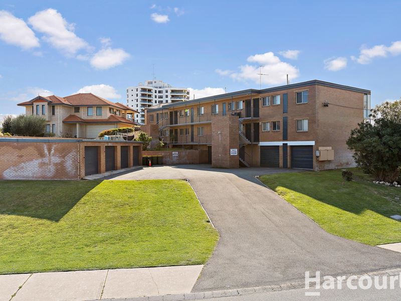 2/32 Shayne Street, Halls Head WA 6210