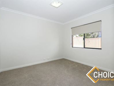 4/14 Brooks Street, Kalamunda WA 6076