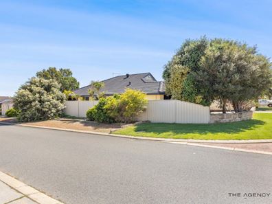 1 Nectarine Way, Forrestfield WA 6058