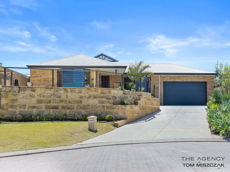 21 Porpoise Court, Coogee WA 6166