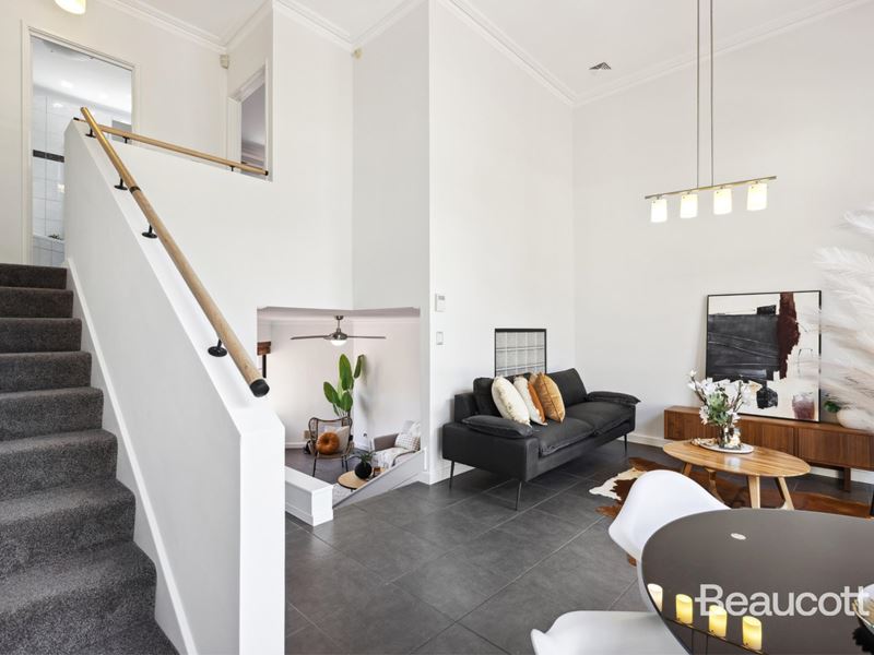 2/30 Hubert Road, Maylands