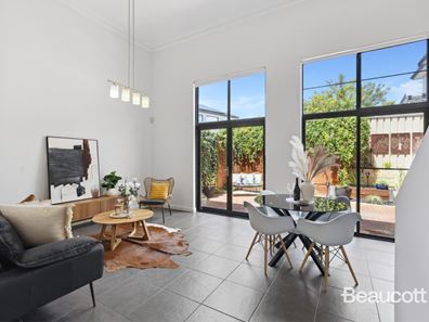 2/30 Hubert Road, Maylands WA 6051