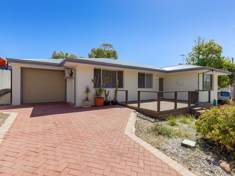 9 Newborough St, Scarborough WA 6019