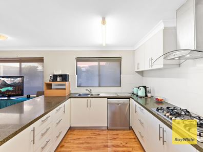 17 Mallard Street, Thornlie WA 6108