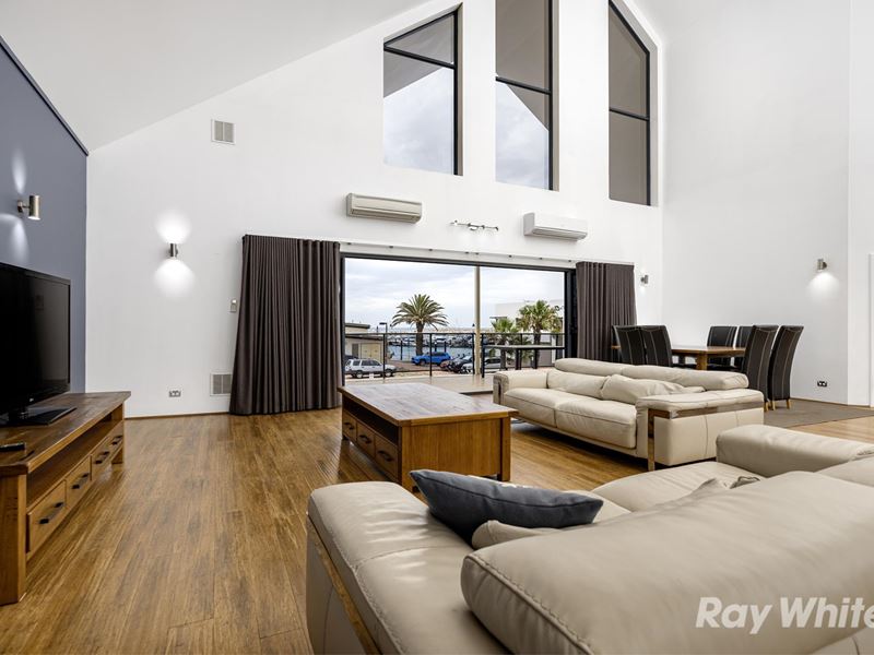 1/264 Foreshore Drive, Geraldton WA 6530