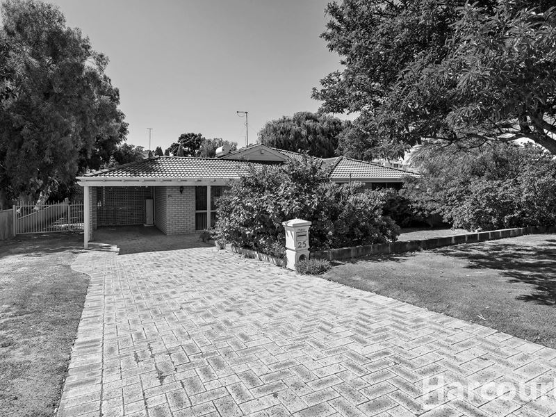 25 Clytie Road, Silver Sands WA 6210