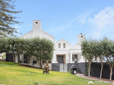 15 Salvado Street, Cottesloe WA 6011