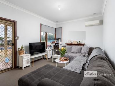43 Hands Avenue, Carey Park WA 6230