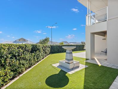 196 Lagoon Drive, Yanchep WA 6035